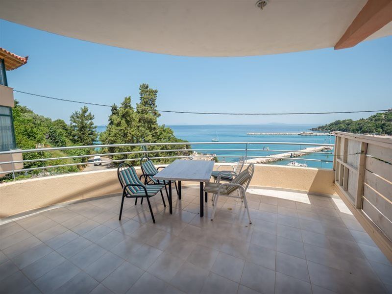 Hotell Harbour View Poros (Kefalonia)